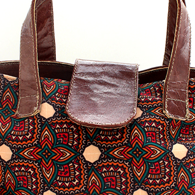 motif IRIS